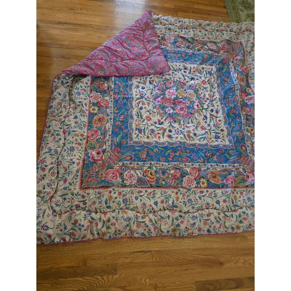 Reversible Floral Comforter Quilt Bedspread Queen 84x80 Vtg Cotton Cottagecore